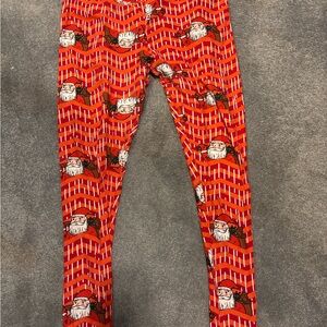 LuLaRoe Red & White Holiday Leggings